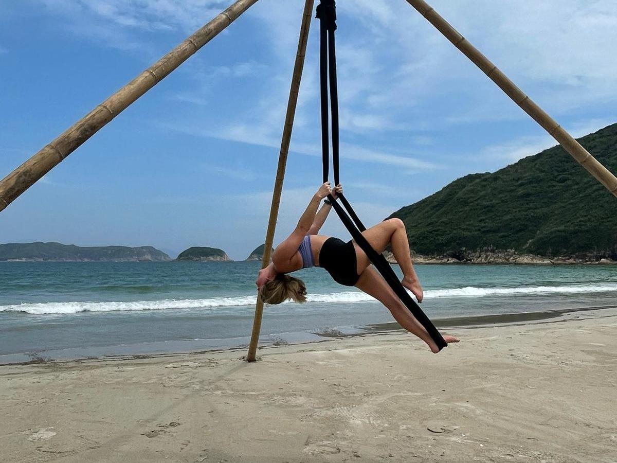 Bamboo Yoga on the&nbsp;Beach